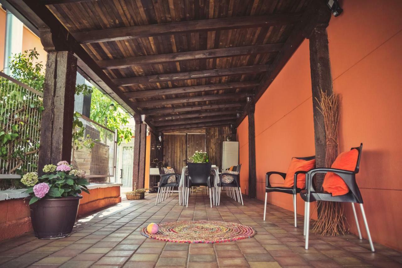 Casa Rural El Sauce. A 2,5 Km De Cuenca Capital Nohales Exterior photo