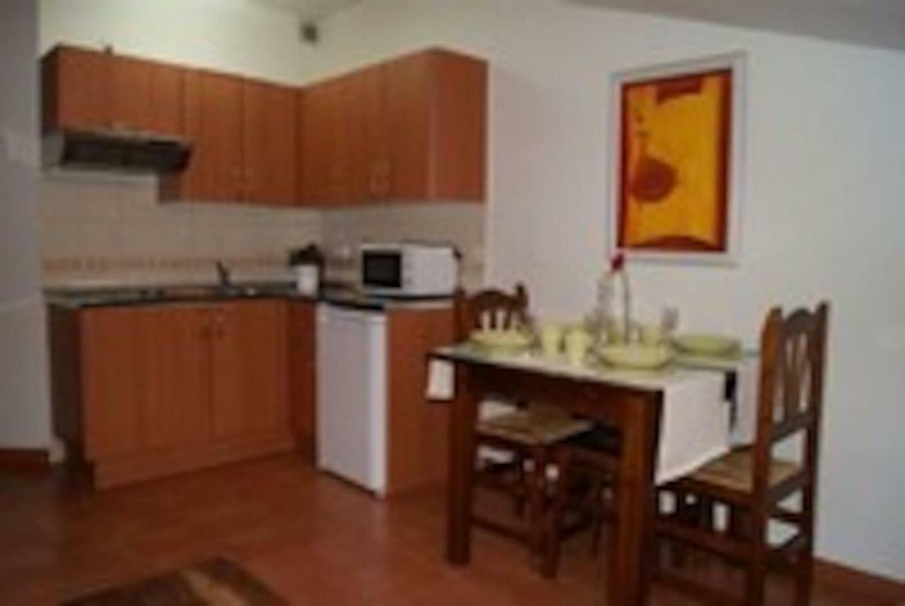 Casa Rural El Sauce. A 2,5 Km De Cuenca Capital Nohales Exterior photo
