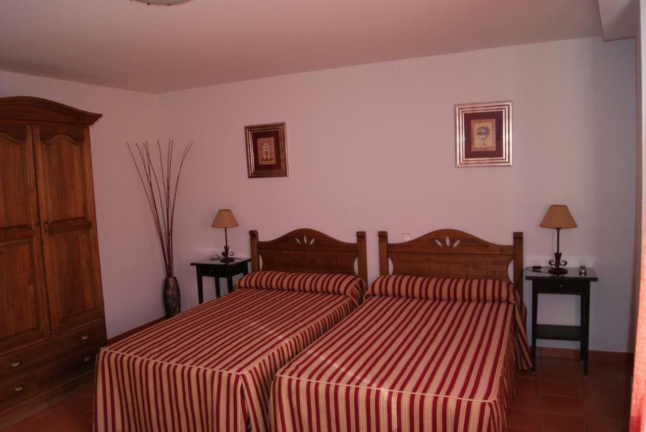 Casa Rural El Sauce. A 2,5 Km De Cuenca Capital Nohales Exterior photo